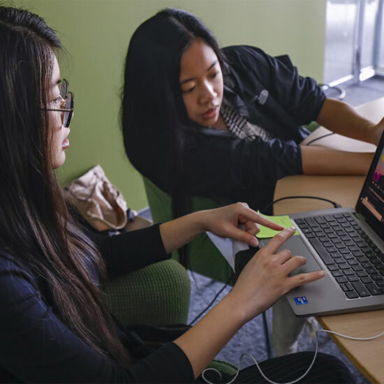 Trish Le and Jessica Alba, Break Through Tech Springternship students